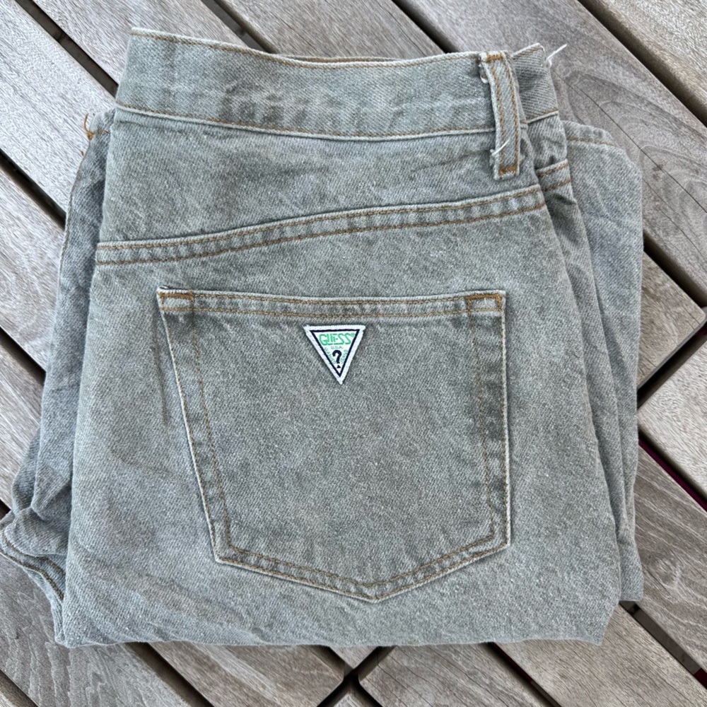 Vintage 80’s Guess shorts size 34”